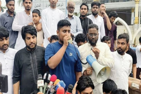 গণভোট ও জনআকাঙ্ক্ষার বিপক্ষে সরকার : হাসনাত আব্দুল্লাহ